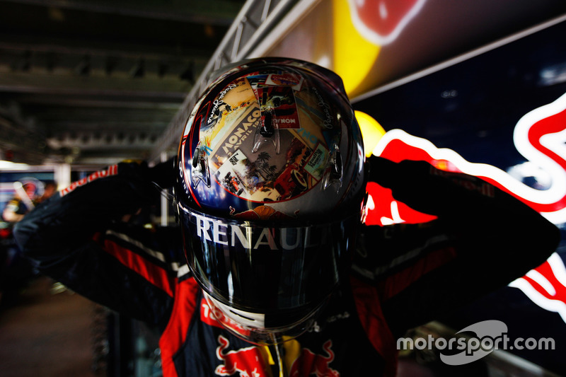 Casco de Sebastian Vettel, Red Bull Racing