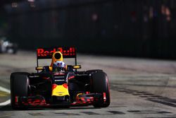 Daniel Ricciardo Red Bull Racing RB12