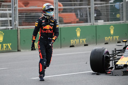 Daniel Ricciardo, Red Bull Racing yarış dışı