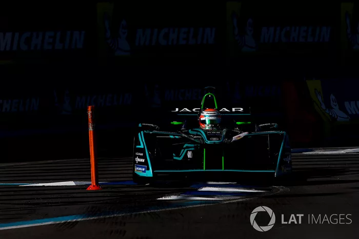 Nelson Piquet Jr., Jaguar Racing