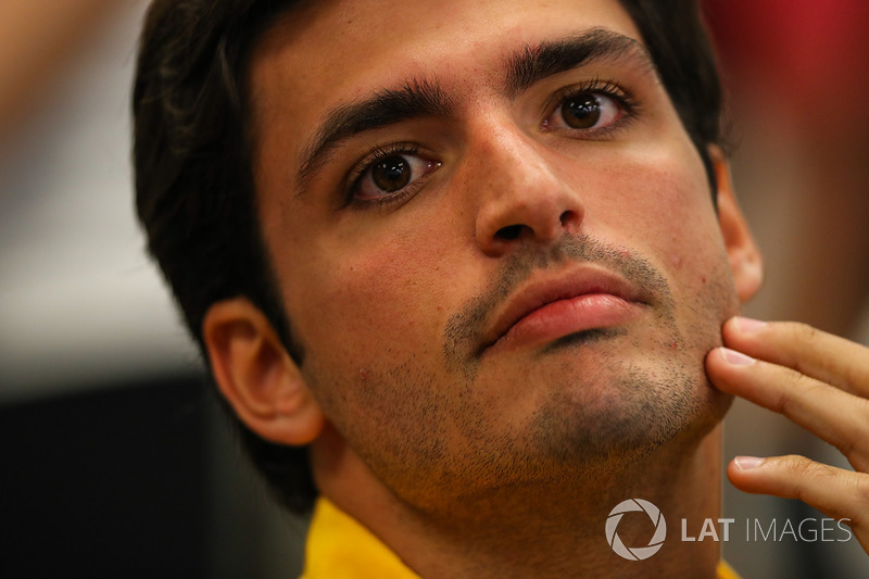 Carlos Sainz Jr., Renault Sport F1 Team