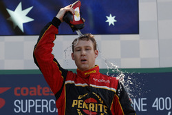 Podium: race winner David Reynolds, Erebus Motorsport Holden