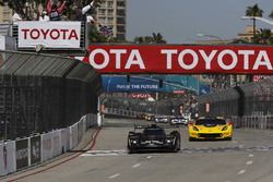 #5 Action Express Racing Cadillac DPi, P: Жоау Барбоза, Філіпе Альбукерк, #4 Corvette Racing Chevrol