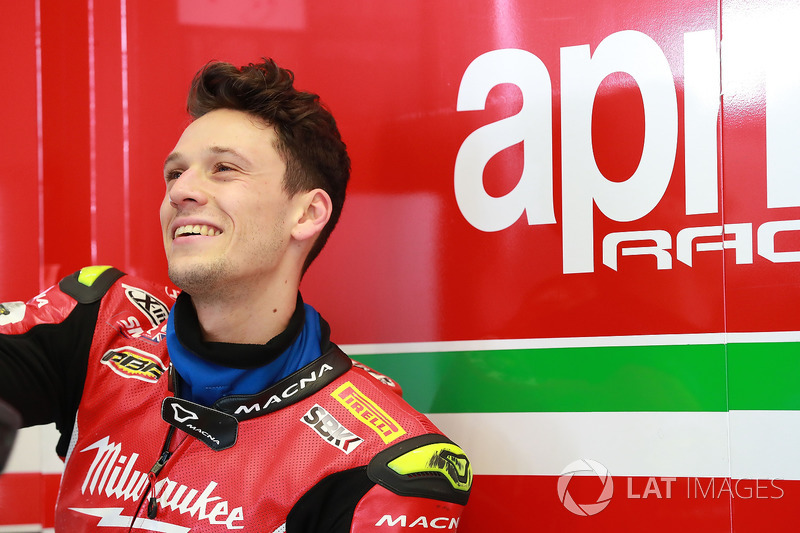 Lorenzo Savadori, Milwaukee Aprilia