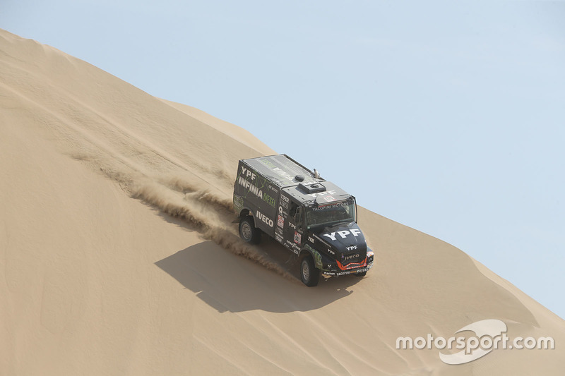 #501 Team De Rooy Iveco: Federico Villagra, Ricardo Torlaschi, Adrian Yacopini