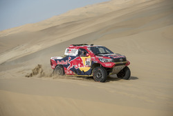 #301 Toyota Gazoo Racing Toyota: Nasser Al-Attiyah, Mathieu Baumel