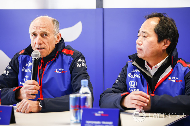 Franz Tost, Team Principal, Scuderia Toro Rosso, avec Toyoharu Tanabe,directeur technique F1, Honda