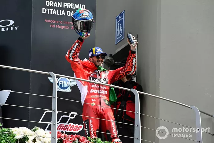 Podio: ganador Francesco Bagnaia, Equipo Ducati