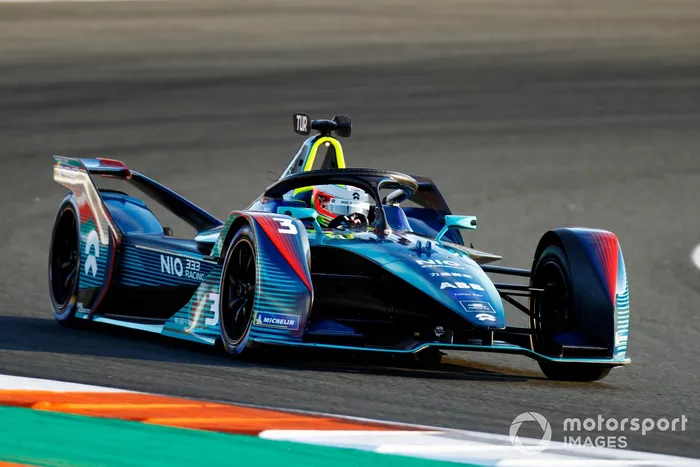 #3 - Oliver Turvey (Großbritannien) - Team: NIO, Antrieb: NIO