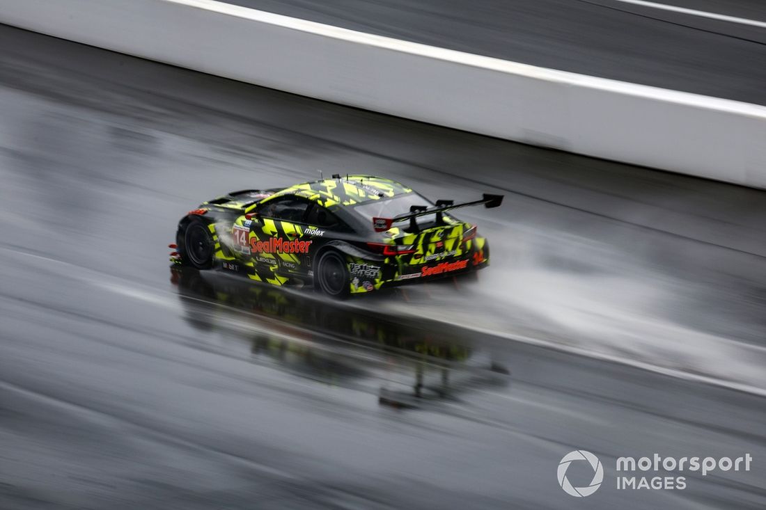 #14 VasserSullivan Lexus RC F GT3: Jack Hawksworth, Ben Barnicoat