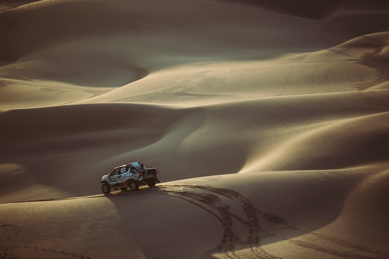 #301 Toyota Gazoo Racing Toyota Hilux: Нассер Аль-Аттия, Матье Бомель