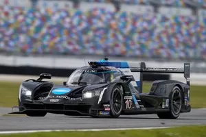 #10 Konica Minolta Cadillac DPi-V.R. Cadillac DPi, DPi: Renger Van Der Zande, Jordan Taylor, Fernando Alonso Diaz, Kamui Kobayashi