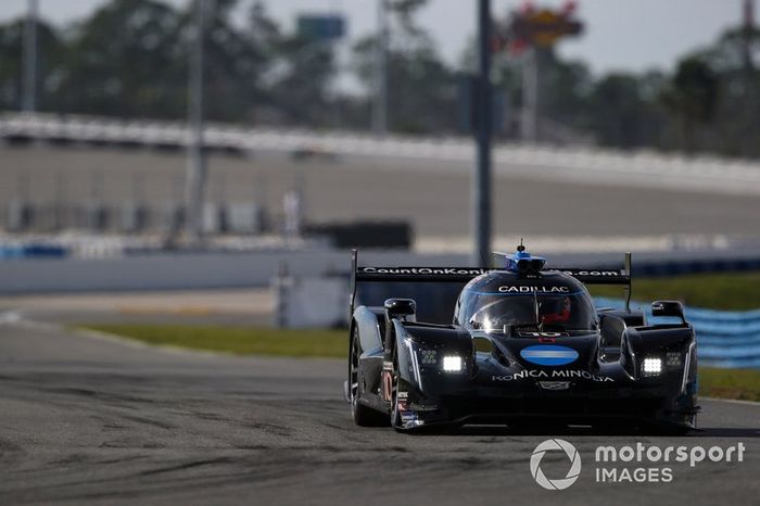 #10 Konica Minolta Cadillac DPi-V.R. Cadillac DPi, DPi: Renger Van Der Zande, Jordan Taylor, Fernando Alonso Diaz, Kamui Kobayashi