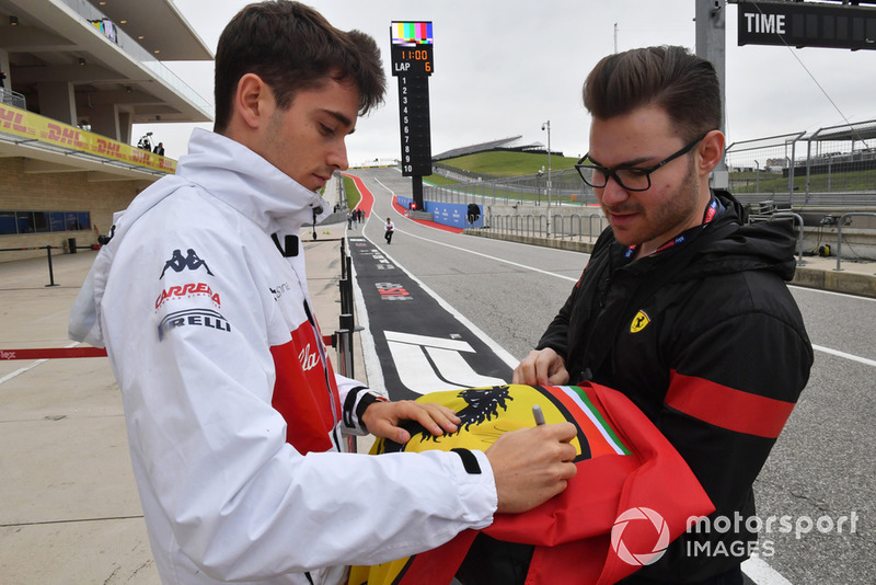 Charles Leclerc, Alfa Romeo Sauber F1 Team firma autografi