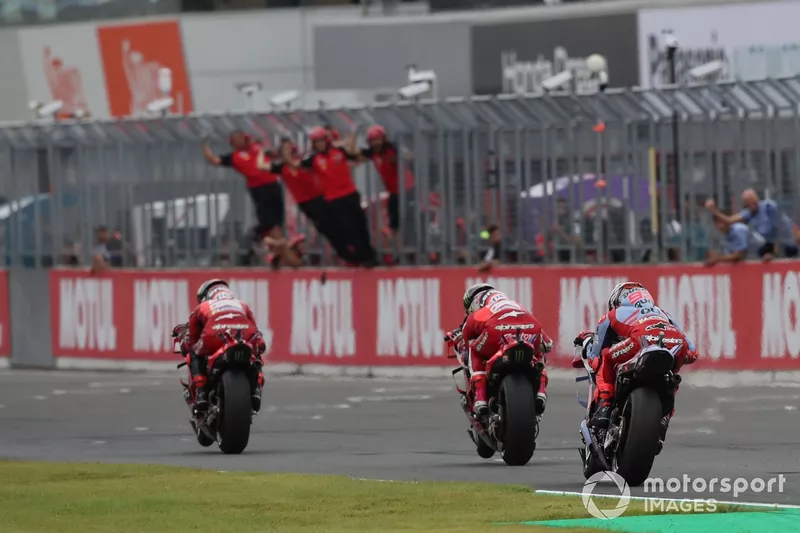 Francesco Bagnaia, Ducati Team, Enea Bastianini, Ducati Team, Marc Marquez, Gresini Racing