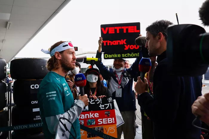 Sebastian Vettel, Aston Martin, habla ante los medios