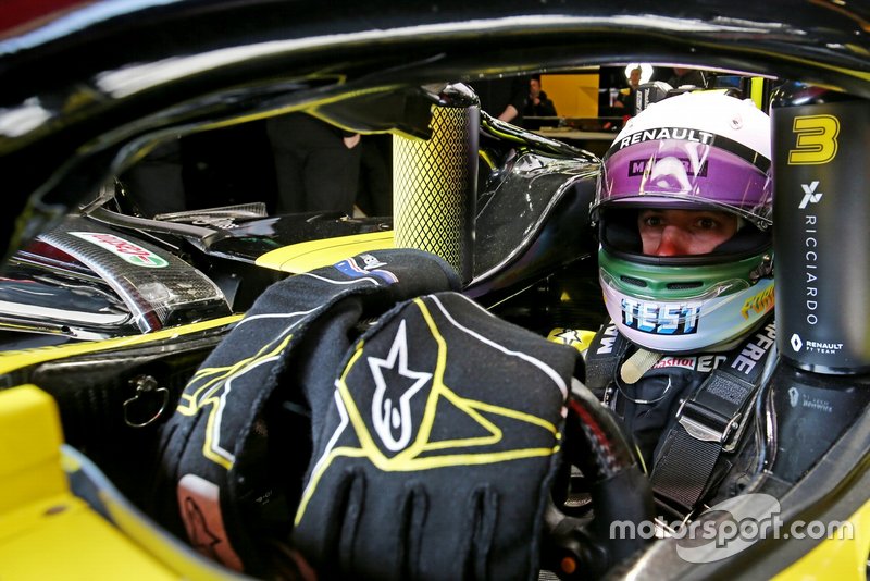 Il casco per i test di Daniel Ricciardo, Renault F1 Team