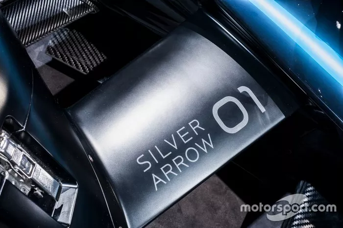 مرسيدس سيلفر آرو 01