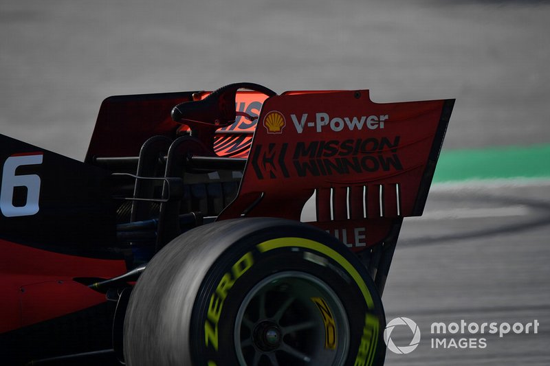 Заднє антикрило Ferrari SF90