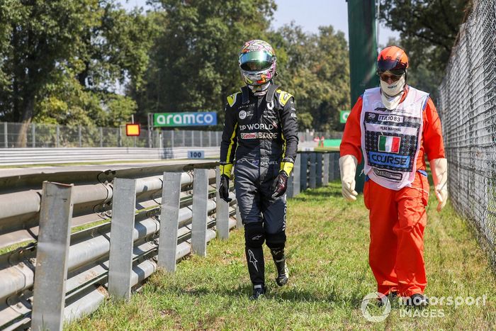 Daniel Ricciardo, Renault F1, después de su avería