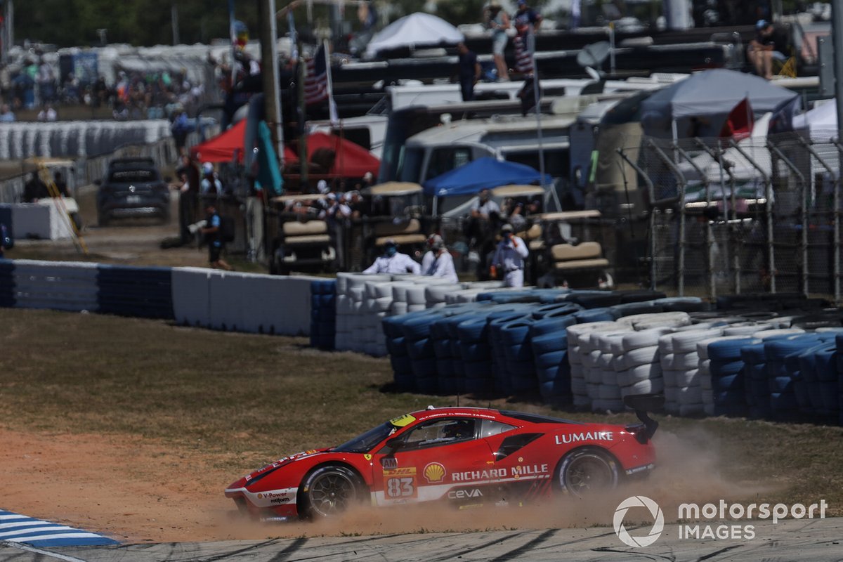 #83 Richard Mille AF Corse Ferrari 488 GTE EVO: Luis Perez Companc, Lilou Wadoux, Alessio Rovera