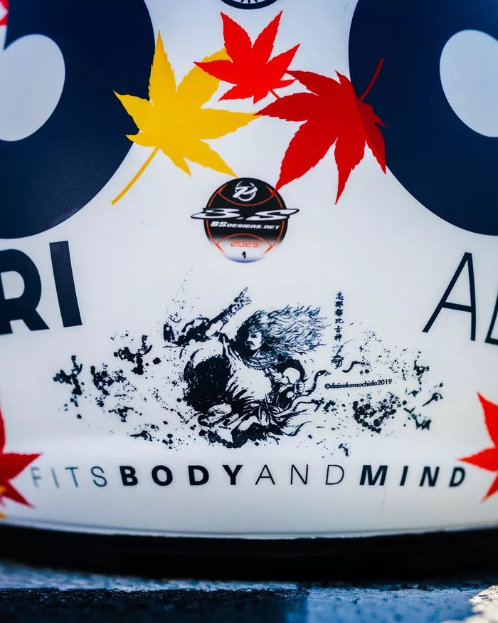 Yuki Tsunoda 2023 Helmet