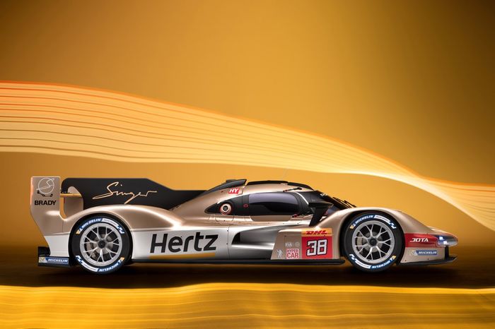 もとみ ギャラリー】ポルシェLMDhをゴールドに彩る！ JOTA、WECハイパーカー