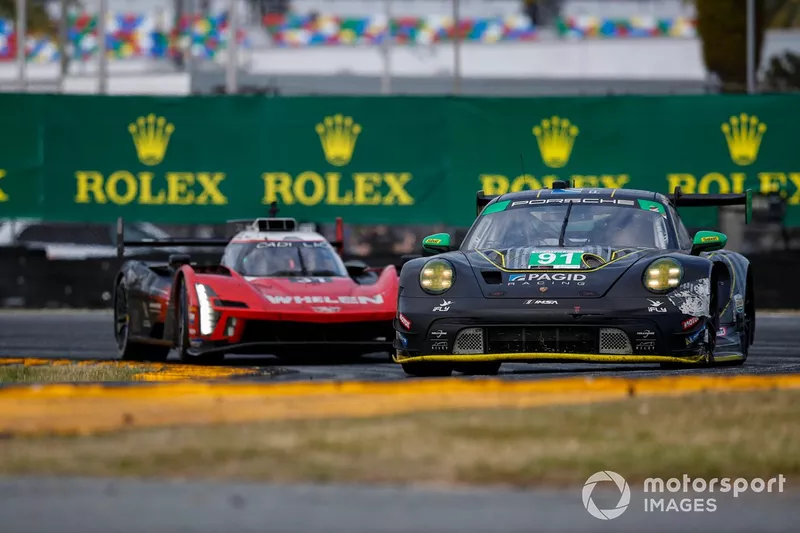 #91 Kellymoss with Riley Porsche 911 GT3 R 992: Alan Metni, Kay van Berlo, Jaxon Evans, Julien Andlauer