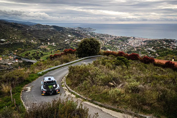 Oliver Solberg, Aaron Johnston, Hyundai Motorsport, Hyundai i20 R5