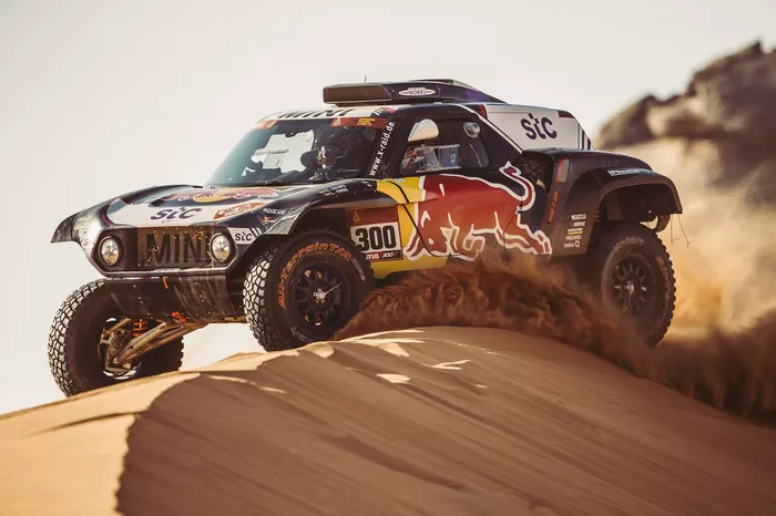 #300 X-Raid Mini JCW Team: Carlos Sainz, Lucas Cruz