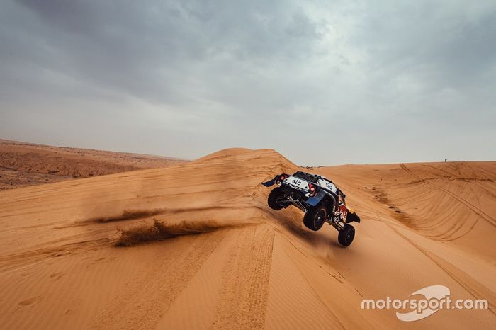 #300 X-Raid Mini JCW Team: Carlos Sainz, Lucas Cruz