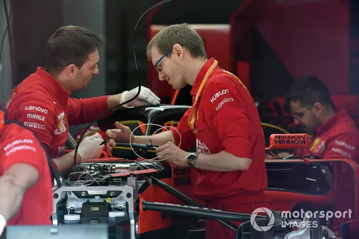 Frente Ferrari SF90