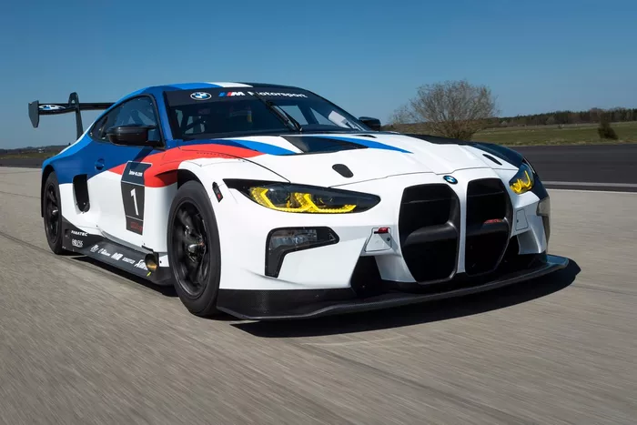 BMW M4 GT3