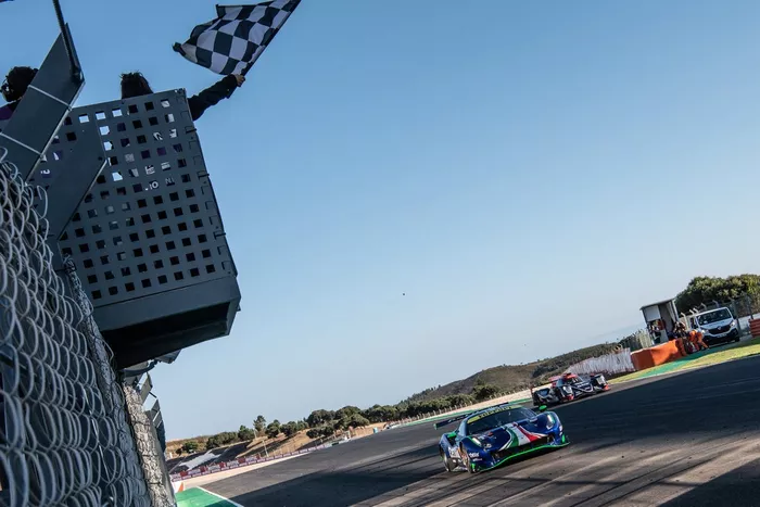 #47 Cetilar Racing, Ferrari 488 GTE Evo: Giorgio Sernagiotto, Roberto Lacorte, Antonio Fuoco