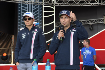 Esteban Ocon, Racing Point Force India F1 Team and Sergio Perez, Racing Point Force India F1 Team