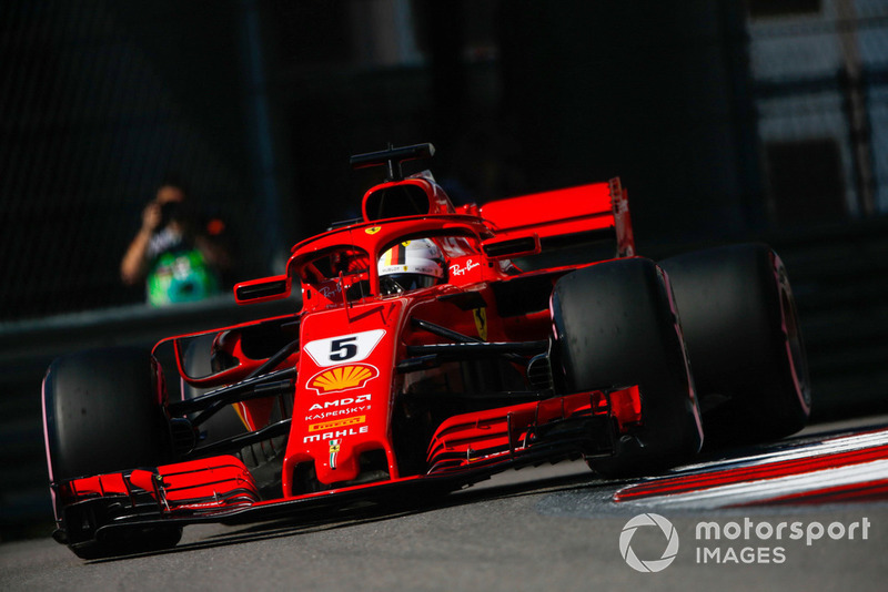 3: Sebastian Vettel, Ferrari SF71H, 1'31.943