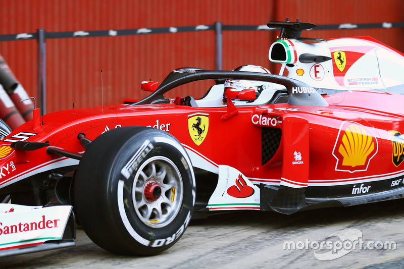Sebastian Vettel, Ferrari SF16-H, mit Halo