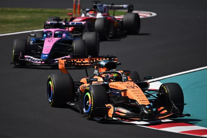 Oscar Piastri, McLaren, Pierre Gasly, Alpine