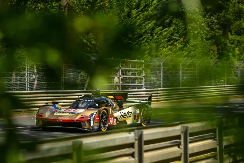 N° 38 Cadillac Hertz Team Jota Cadillac V-Series.R : Sébastien Bourdais, Earl Bamber, Jack Aitken