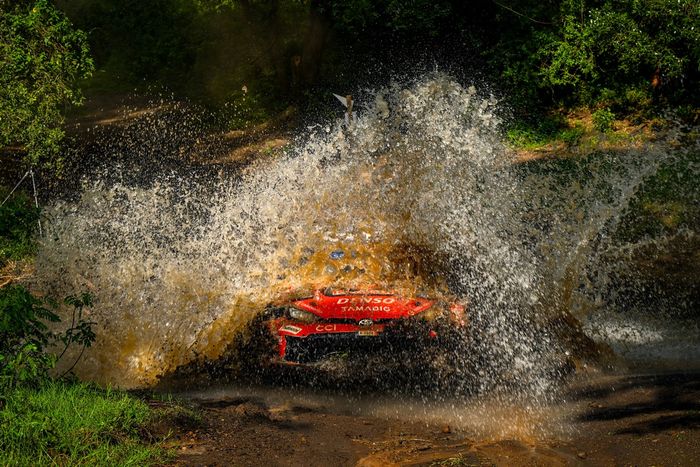 Sébastien Ogier, Vincent Landais, Toyota Gazoo Racing WRT Toyota GR Yaris Rally1