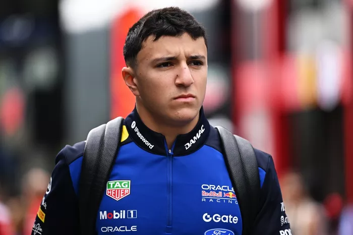Isack Hadjar, Red Bull Racing