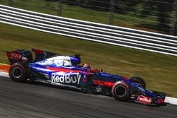 Данііл Квят, Scuderia Toro Rosso STR12
