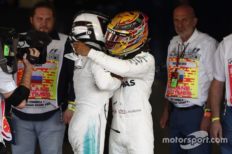 Lewis Hamilton y Valtteri Bottas