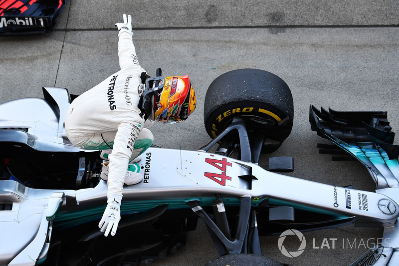 Lewis Hamilton, Mercedes-Benz F1 W08 comemora no parque fechado