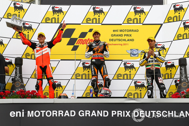 Podium : le vainqueur Marc Marquez, le deuxième, Stefan Bradl, le troisième, Alex de Angelis