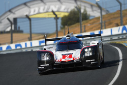 #2 Porsche Team Porsche 919 Hybrid: Тімо Бернхард, Ерл Бембер, Брендон Хартлі