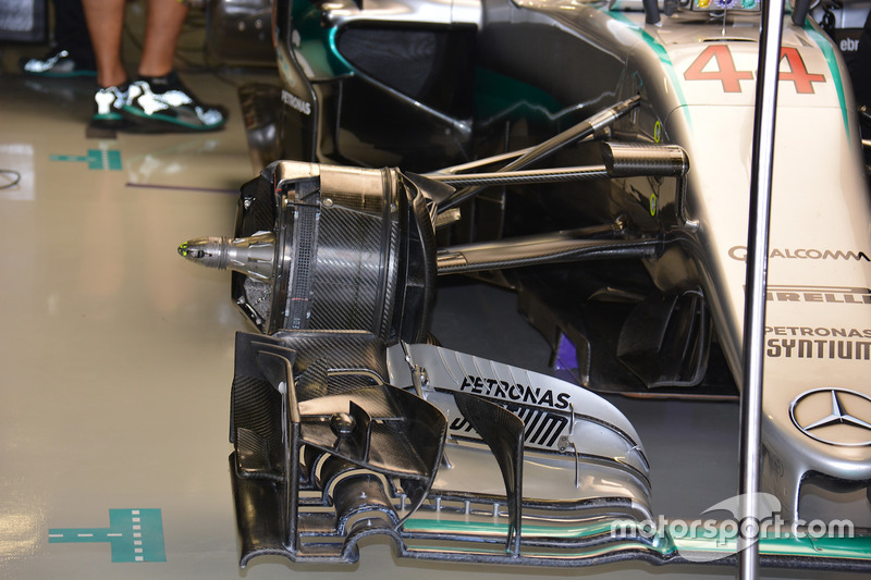 Aileron avant de la Mercedes AMG F1 W07 Hybrid