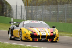 #66 JMW Motorsport Ferrari F458 Italia: Rory Butcher, Robert Smith, Andrea Bertolini