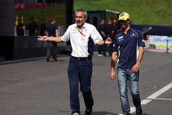 (L to R): Beat Zehnder, Sauber F1 Team Manager with Felipe Nasr, Sauber F1 Team