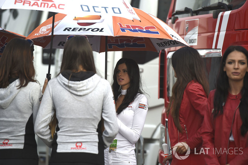 Grid girls